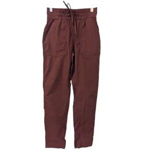 LULULEMON Athletica Dance Studio Mid Rise Crop Jogger Red Merlot Burgundy $88.00